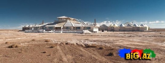 Burada divarları yalamaq olmaz - FOTO