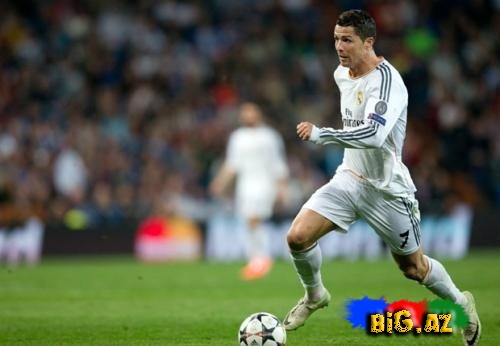 Ronaldo 700-cü oyununa çıxdı