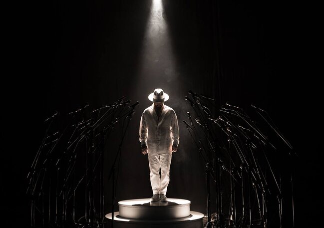 Zamiq Hüseynov yeni yay klipini təqdim etdi - VIDEO