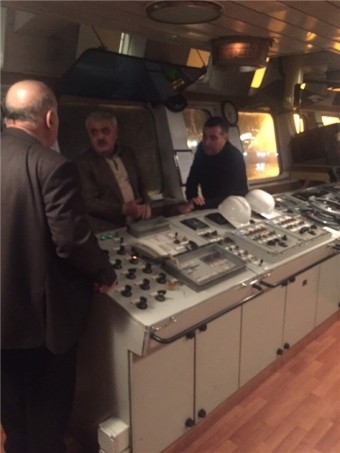 Rövnəq Abdullayev yanğın baş verən platformada - VİDEO