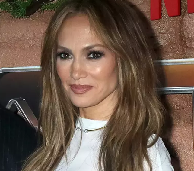 Jennifer Lopez: "Mən heç xoşbəxt olmadım"