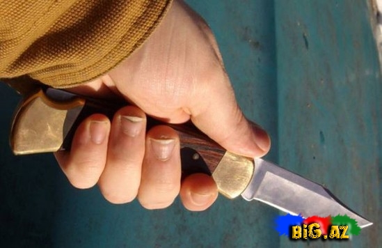 Avtomobilin qarşısını kəsib pul tələb etdilər - BAKIDA