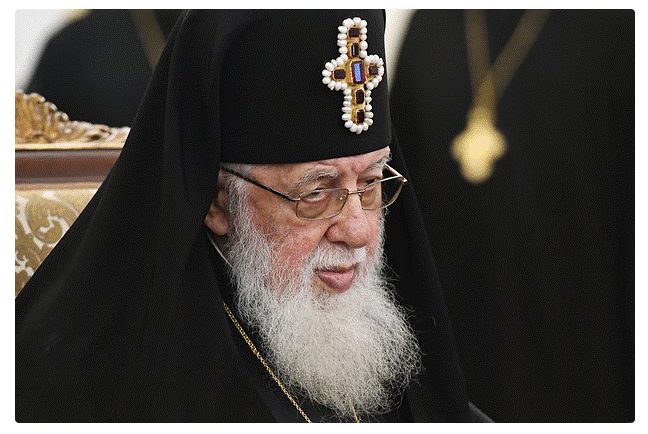 93 yaşlı Patriarxın ölümü regionda rezonans doğurdu