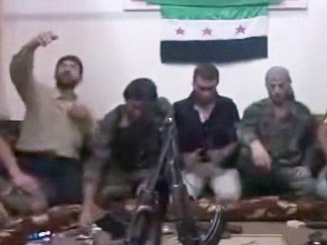 "Allahın adı ilə şəkil çəkdirək" dedi, partladı - VİDEO