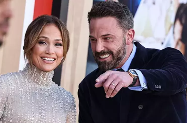 Jennifer Lopez: "Mən heç xoşbəxt olmadım"