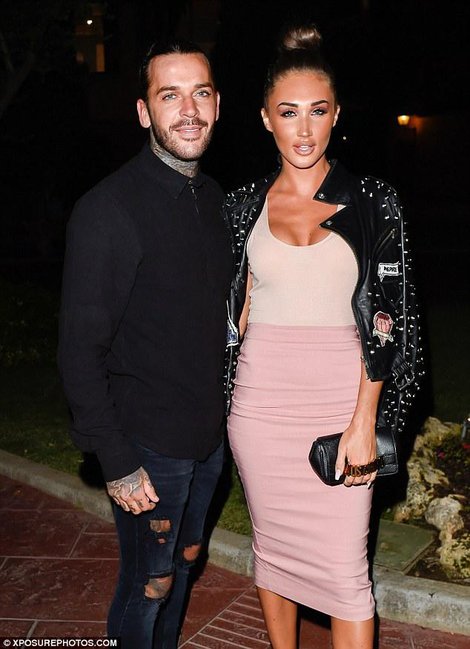 Realiti-şou ulduzları gecə ziyafətində - FOTOLAR