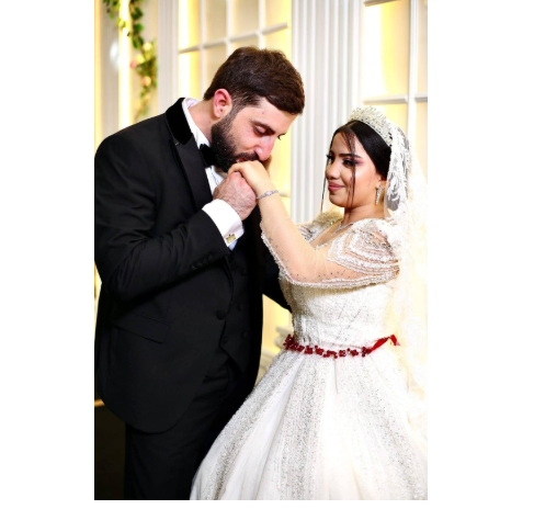 Məşhur aktyor Tahir İsmayılovun nəvəsi dünyaya gəldi