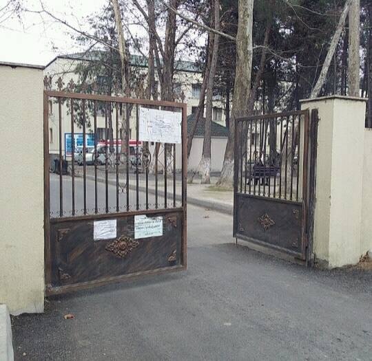 Azərbaycanda biabırçılıq: Bu xəstəxanada ayaqyolundan istifadə edən xəstələrdən PUL ALINIR - FOTOLAR