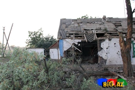 Ruslar Ukrayna kəndini yer üzündən sildilər - FOTO