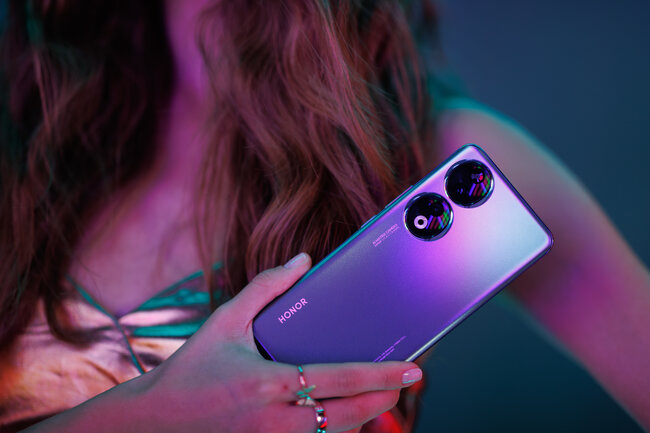 Qiymətinə uyğun flaqman. "HONOR 90" smartfonu necə ərsəyə gəlib?