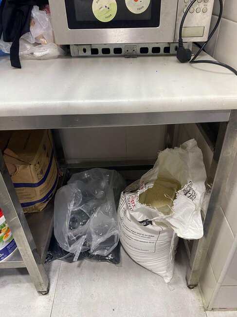 "Sushi Club" nöqsanlara görə bağlandı - Fotolar