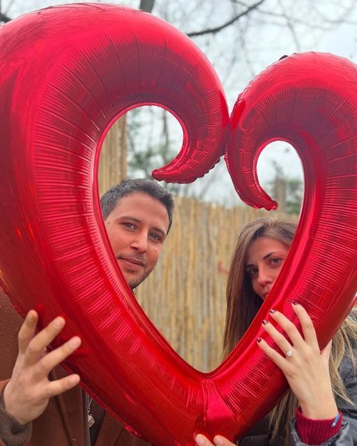 "Baht oyunu"nun aktyoru italyan modellə evlənir - FOTO