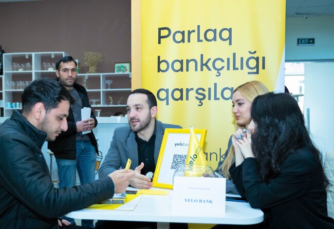 Bakıda "Əngəlsiz Karyera" sərgisi keçirilib