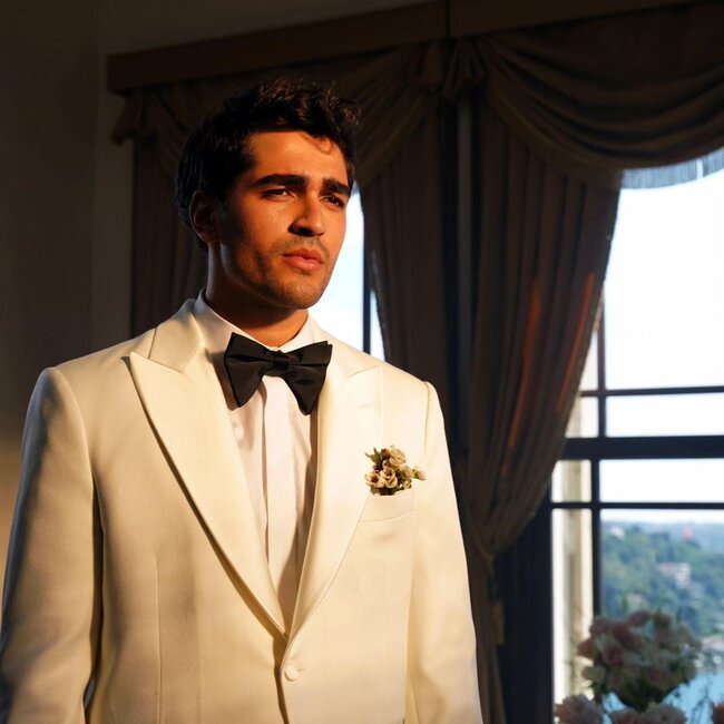 Gəlinliyi 150 minə kirayə götürüblərmiş - FOTOLAR