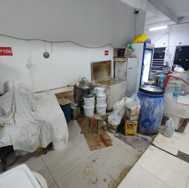"Təzə Bazar"da antisanitariya: Qanunsuz yağ istehsal olunub satılır