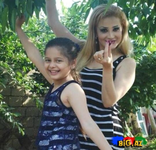 Məleykə Əsədovanın bacısı və qızı - FOTO