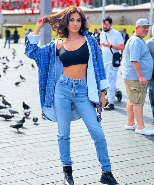 Pərvinin İstanbul keyfi - FOTO