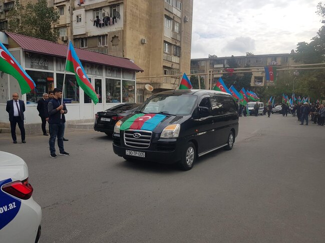 Polis Xəzər Zamanov dəfn olundu - Fotolar