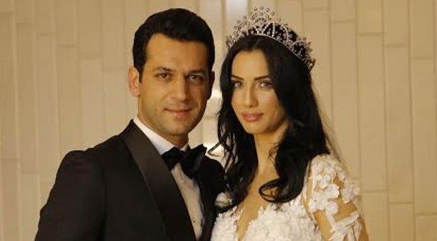 Murat Yıldırım model sevgilisi ilə evləndi - FOTOLAR