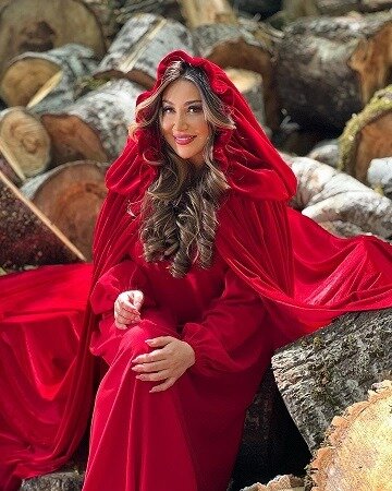 Damla bu dəfə "Qırmızı papaq" oldu - FOTOLAR