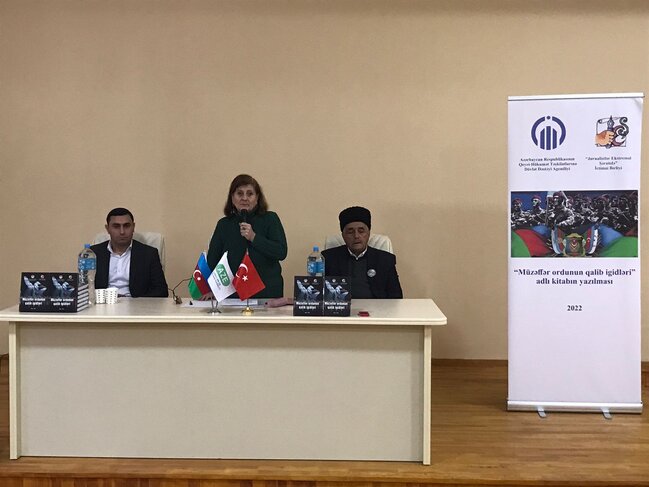 "Müzəffər ordunun qalib igidləri" kitabı təqdim olundu - FOTO