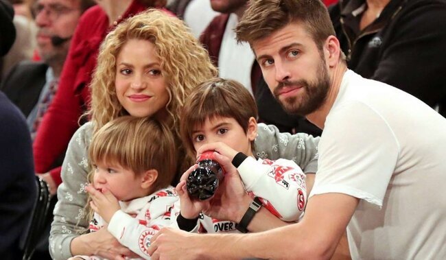 Şakiradan pərəstişkarlarını "barbar" adlandıran Pikeyə CAVAB - FOTO