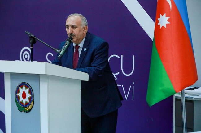 "Müasir dövrdə informasiya mühiti və sosial çağırışlar fonunda gənclər arasında mənəvi dəyərlər" mövzusunda tədbir keçirilib