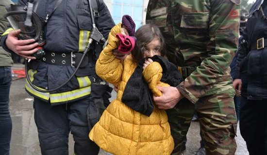 Bakıda yanan binadan - Son Görüntülər - VİDEO - FOTOLAR