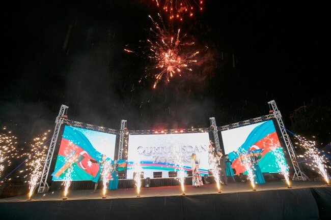 Nərimanov rayonunda "Qurtuluşdan Zəfərə" adlı möhtəşəm konsert