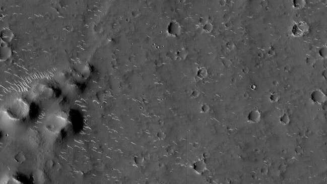 Kəşfiyyat aparatı Mars-da nə çəkib? - Yeni FOTOLAR YAYILDI