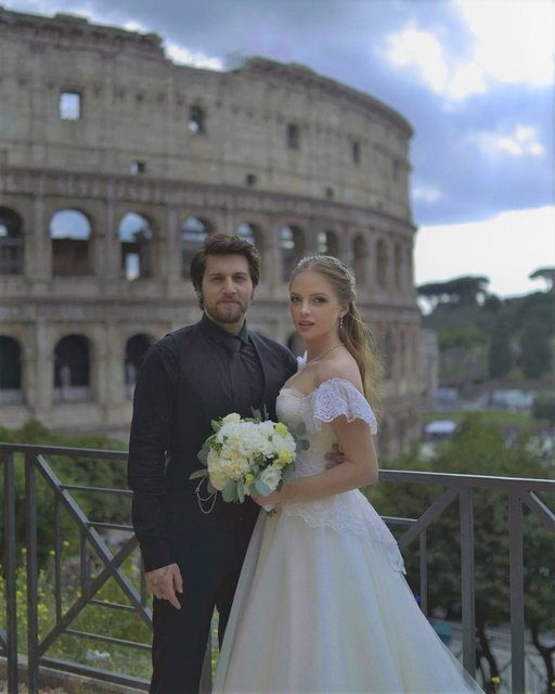 Tanınmış cütlük İtaliyada evləndi - FOTO
