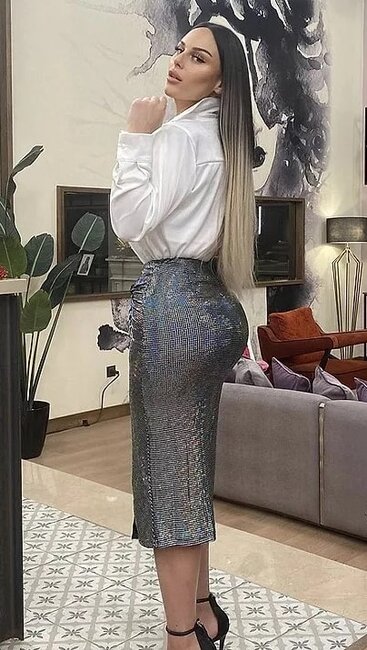 Uğursuz estetik əməliyyatı edən Yaren OD PÜSKÜRDÜ - FOTO