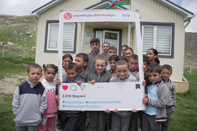 "Veysəloğlu-Distribusiya" ucqar kəndlərdə məktəblilərə dəstəyini davam etdirir