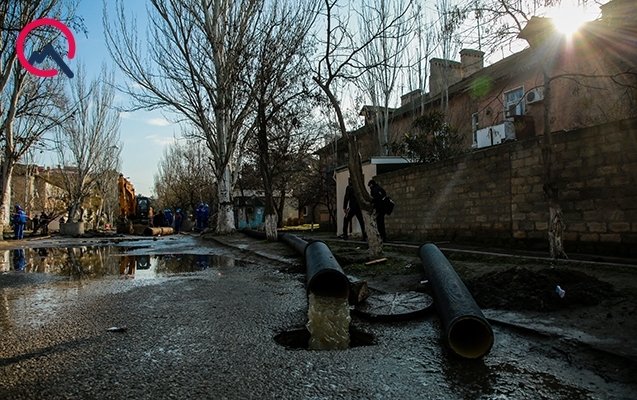 Daha bir yol çökdü - FOTO