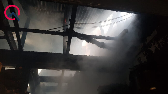 Göyçayda iki ev birdən yandı - Fotolar