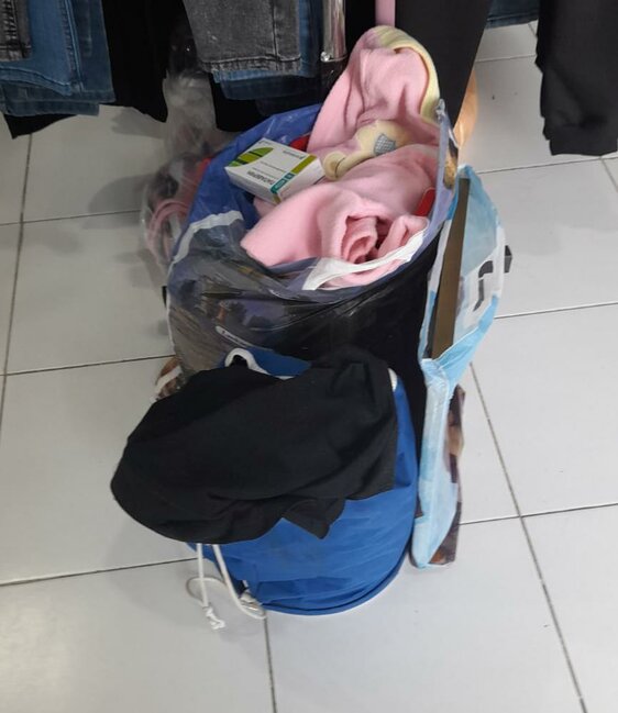 Bakıda mağazadan AĞLAGƏLMƏZ OĞURLUQ - ANBAAN VİDEO