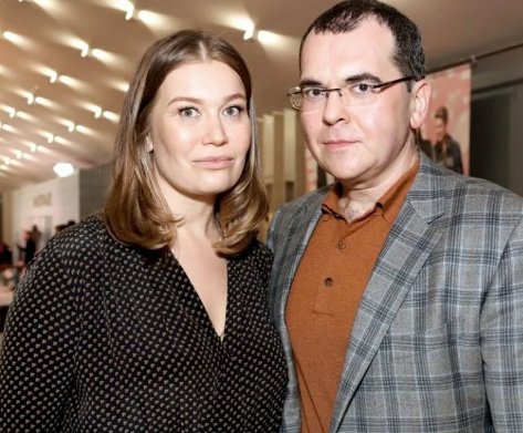 Bəxti gətirənlər - Milyonçuya ərə getmiş 4 aktrisa - FOTO