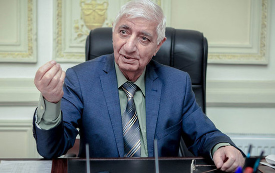 "O vaxt qızların da yeməli vaxtı idi" - Fikrət Qoca