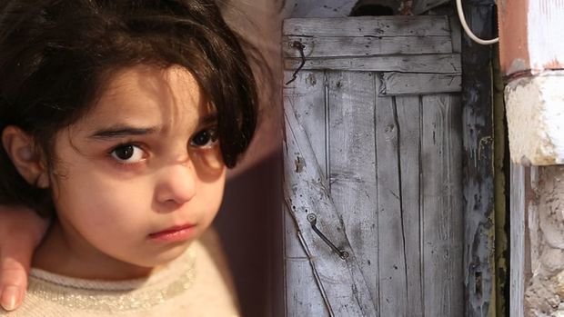 Bakıda bu ailə səkkiz ildir tualetdə yaşayır - VİDEO