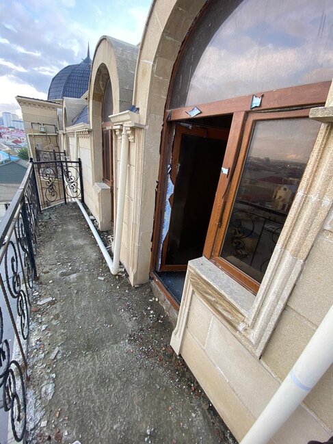 Təcili Xırdalan şəhəri aaaf park yaşayış kompleksində təmirsiz mənzil satılır!