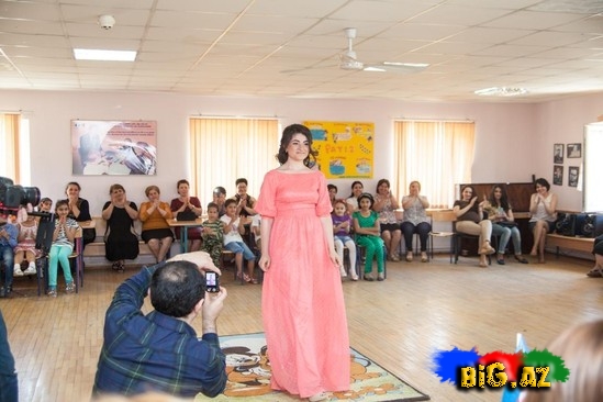 "Miss Globe Azərbaycan" uşaq evini ziyarət edib - FOTO