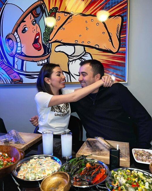 Safura həyat yoldaşı ilə SEVGİLİLƏR GÜNÜNÜ BELƏ QEYD ETDİ - FOTO