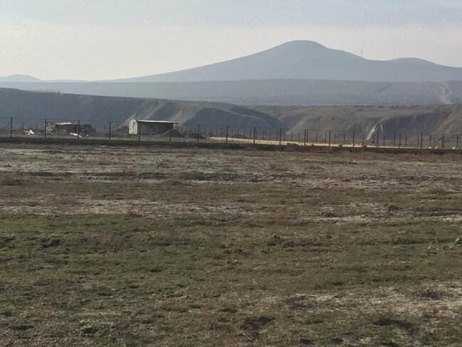 Pirəkəşkül qəsəbəsində kənd təsərrüfatı təyinatlı torpaq sahəsi satılır!