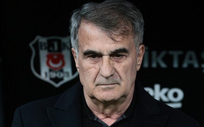 "Beşiktaş" 10 futbolçusu ilə vidalaşır