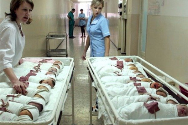 Dövlət xəstəxanalarında doğuş neçəyədir - QİYMƏTLƏR