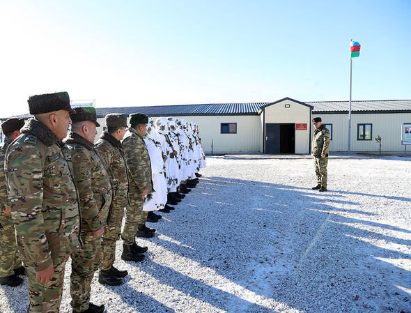 Kərim Vəliyev ehtimal olunan təxribatların qarşısının alınması üçün tapşırıqlar verib - FOTO