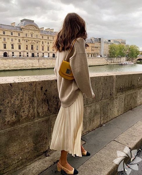 Yaz aylarında necə həm şıq, həm də rahat görünmək olar? - KOMBİNLƏR