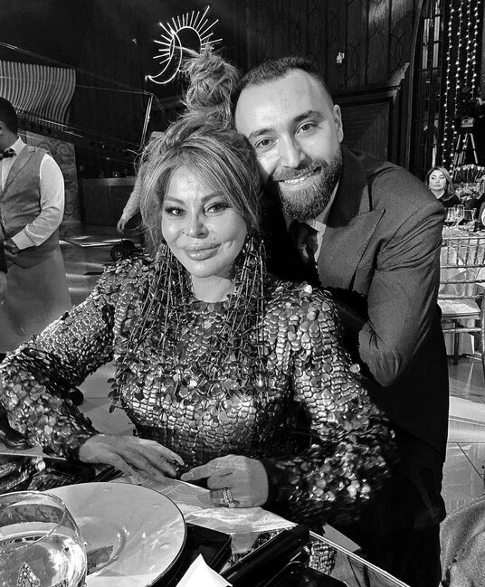 Aygün Kazımovanın dəbdəbəli ad günündən FOTOLAR