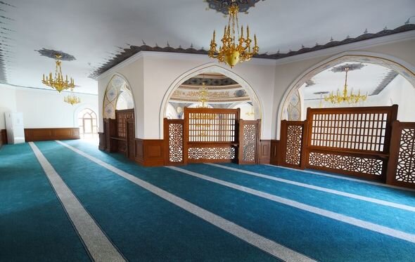 İlham Əliyev və Mehriban Əliyeva Nərimanov rayonunda "Cümə" məscidinin açılışında iştirak ediblər