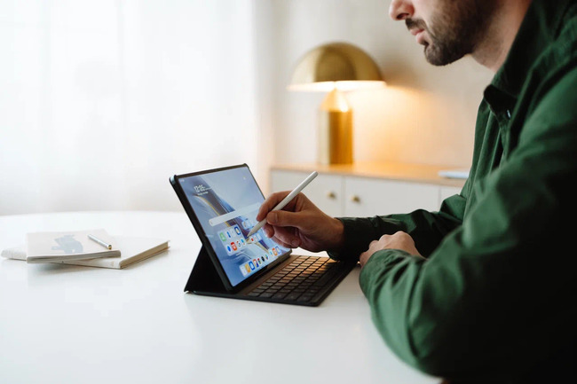 HONOR Azərbaycanda bazar payını və tanınma səviyyəsini artırmağa davam edir